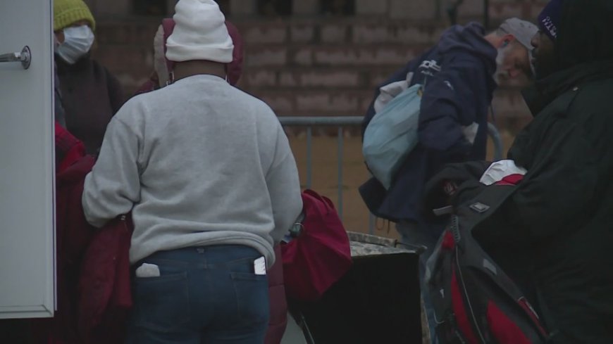 Unhoused St. Louisans receive 'bundles of hope' on Christmas Eve, Christmas Day