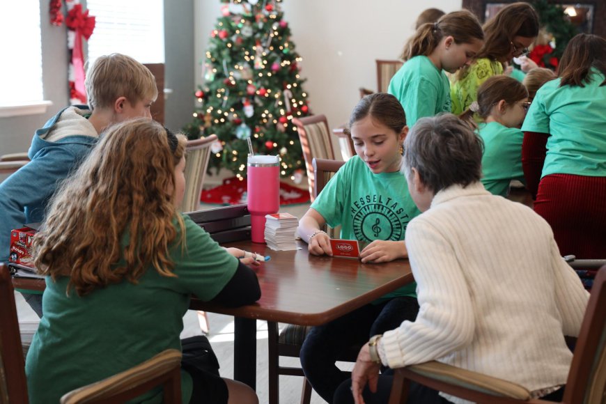 Dresseltastic choir spreads holiday cheer