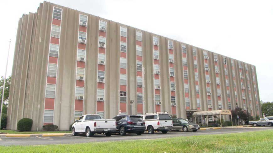 Housing advocates and tenants prepare for rally for Jenny Lind Hall